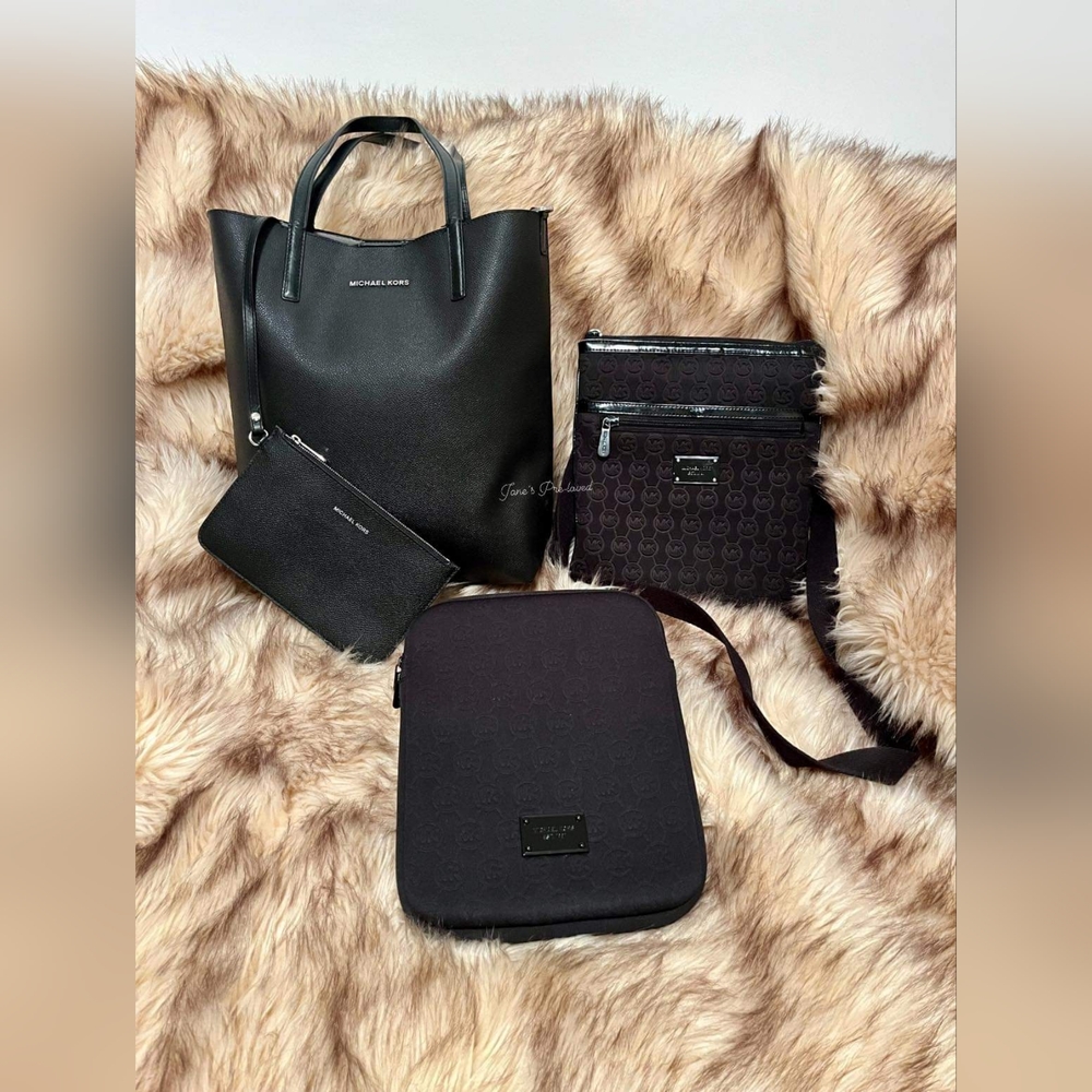 MICHAEL KORS Bundle